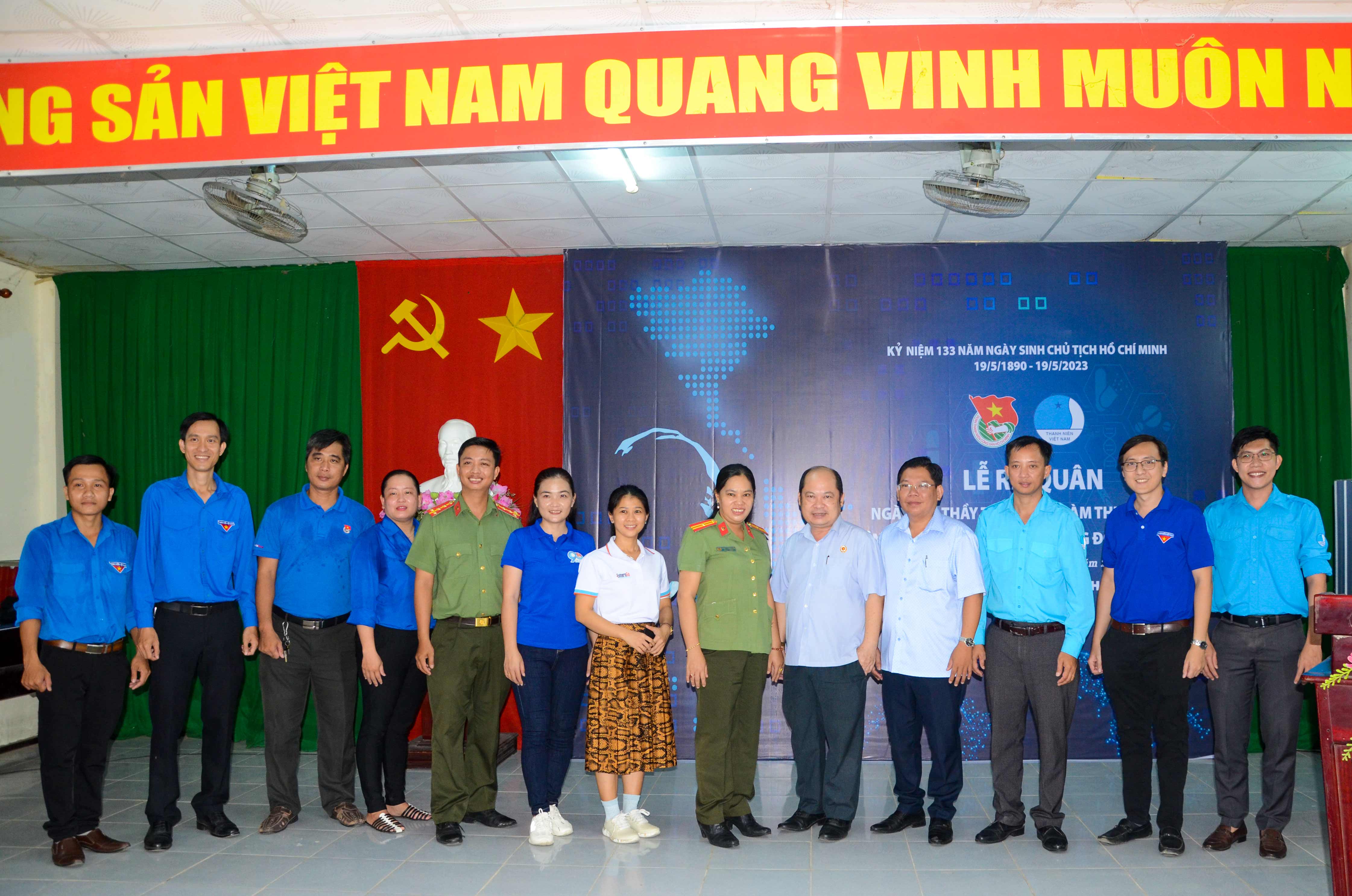 Bepharco phối hợp cùng bệnh viện đa khoa trung ương cần thơ thực hiện chương trình "khám bệnh, phát thuốc miễn phí cho bệnh nhân nghèo"