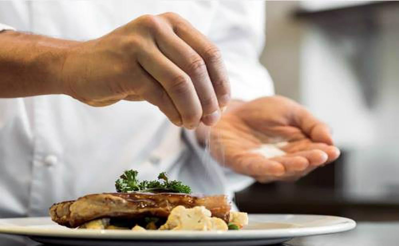 Risk of stomach cancer due to salty eating habits