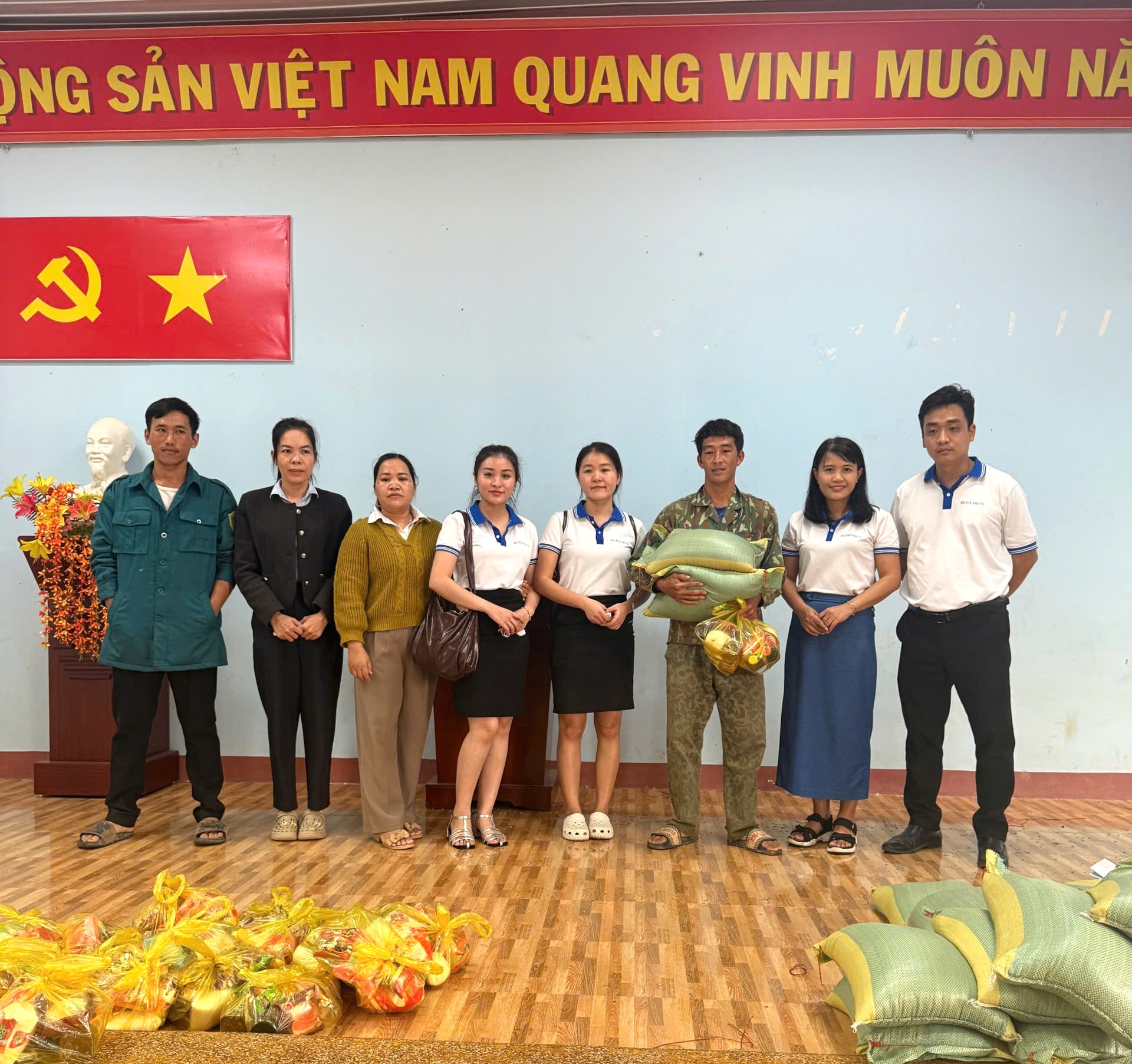 BEPHARCO CHUNG TAY ỦNG HỘ ĐỒNG BÀO XÃ CƯ PUI, TỈNH ĐẮK LẮK KHẮC PHỤC HẬU QUẢ SAU MƯA LŨ