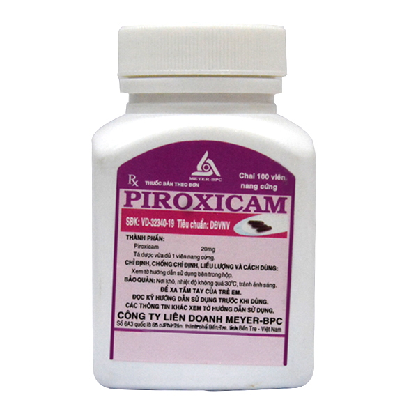 PIROXICAM BOTTLE